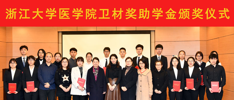 合影.jpg